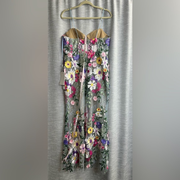 Mac Duggal Floral Embroidered Sleeveless Bustier Gown Size 10 - Picture 2 of 7
